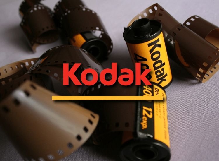 camera kodak com filmes antigos